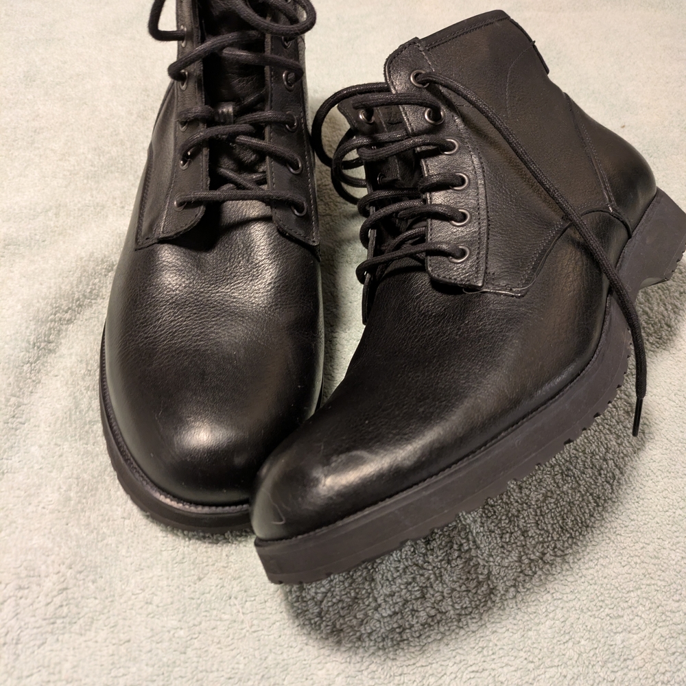 UGG Black Leather Men's Boots
